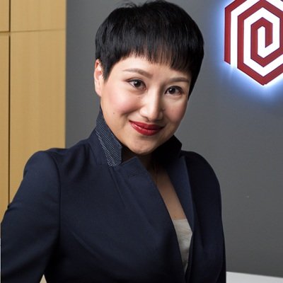 Dr. Esther Loo